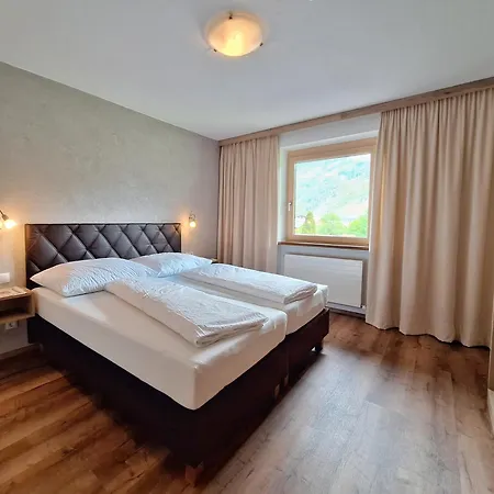 Alpenzeit Zillertal زيل أم زيلر