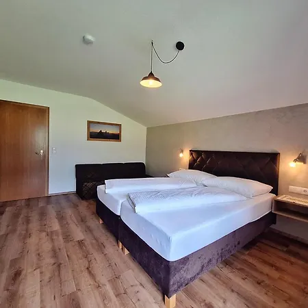 Alpenzeit Zillertal * زيل أم زيلر