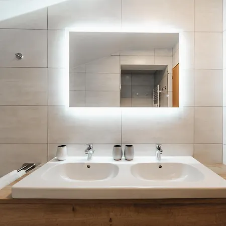 Apartment Alpenzeit Zillertal Zell am Ziller