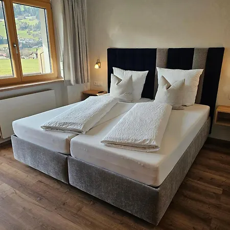 Alpenzeit Zillertal Appartamento *